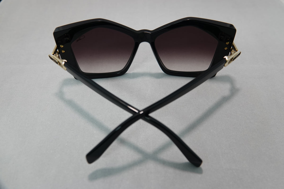 Cazal 8518 c.001