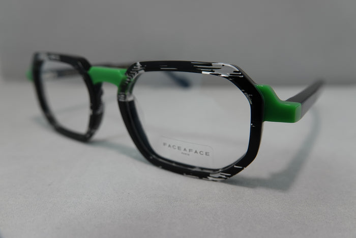 Flicker 2 c.8633